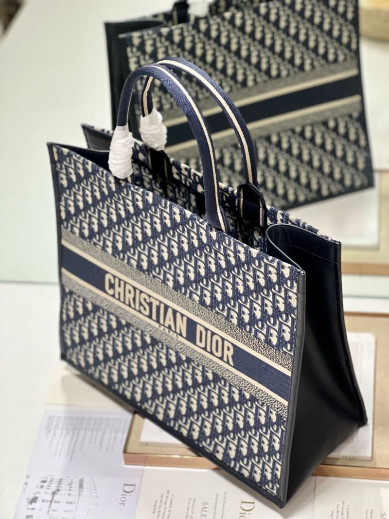 Christian Dior Shopping Bags